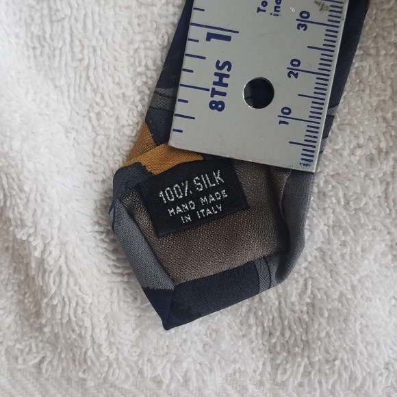 Secours 100% Silk Necktie / Suit Tie - Picture 7 of 10